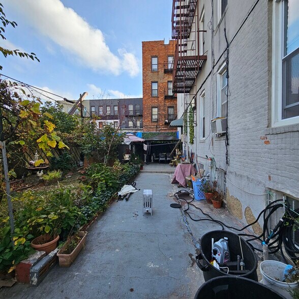 More Photos Of 2069 E 12th St, Brooklyn Apartments For Sale