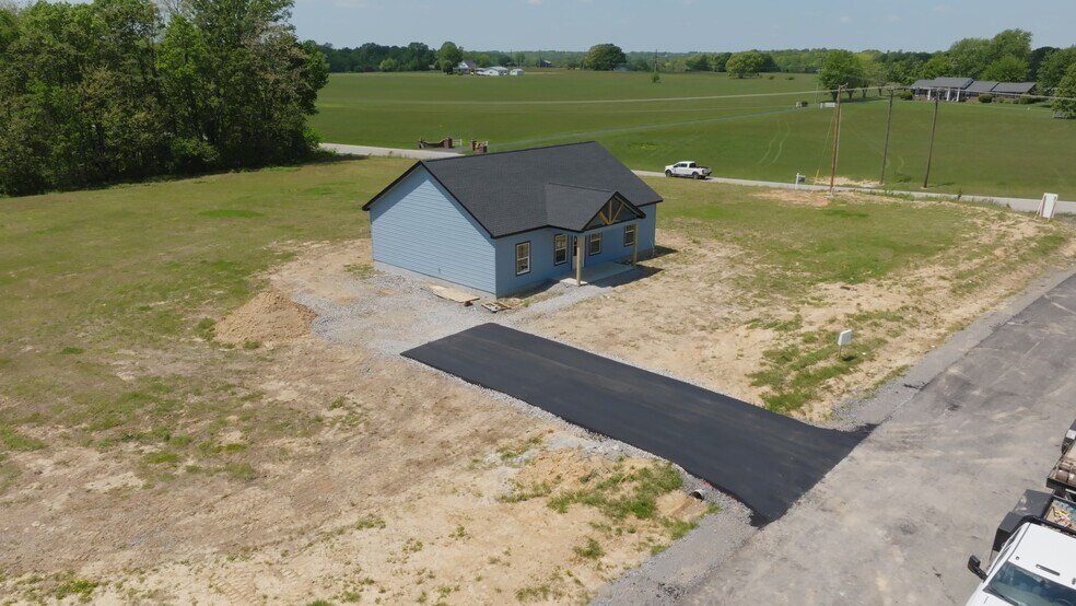 More Photos Of , Lafayette Specialty For Sale
