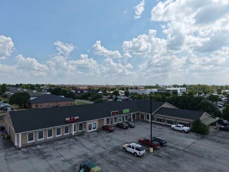 Primary Photo Of 2505 S Walton Blvd, Bentonville General Retail For Sale