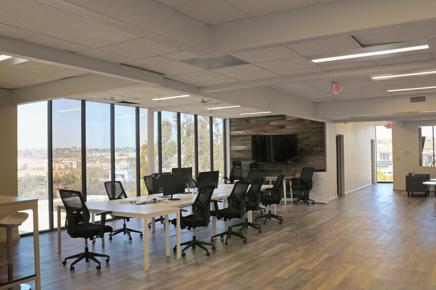 More Photos Of 2815 Camino del Rio S, San Diego Office For Sale