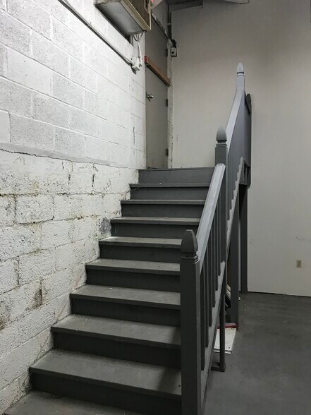 More Photos Of 851 Van Houten Ave, Clifton Warehouse For Lease