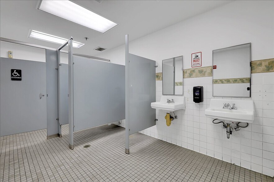More Photos Of 3041 Forni Rd, Placerville Freestanding For Lease