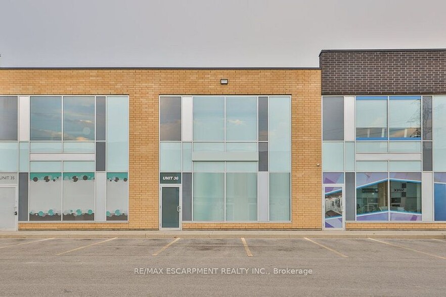 Primary Photo Of 1225 Queensway E, Mississauga Storefront Retail Office For Sale