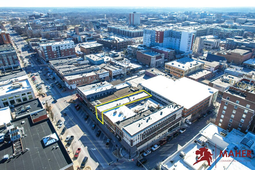 More Photos Of 812 E Broadway, Columbia Storefront Retail Office For Sale