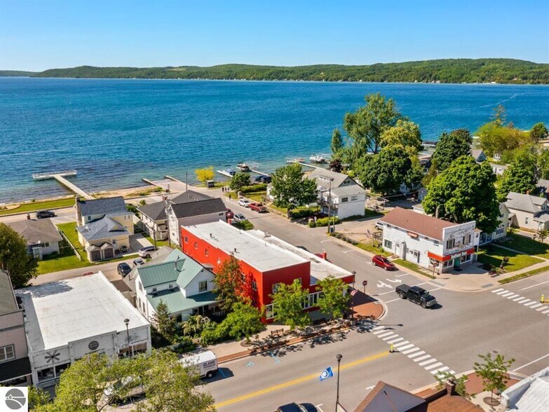 More Photos Of 180 S Benzie Blvd, Beulah Storefront Retail Office For Sale