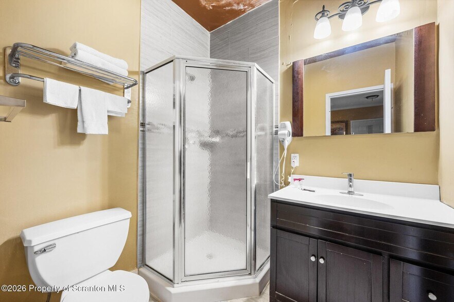 More Photos Of 45 E Tioga St, Tunkhannock Hotel For Sale