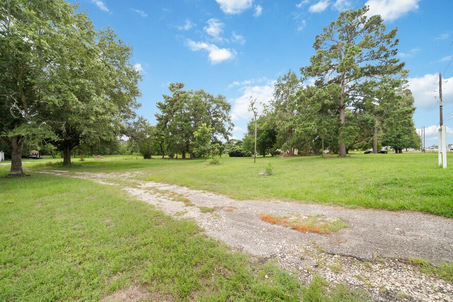 More Photos Of 16631 FM 2920 Rd, Tomball Land For Sale