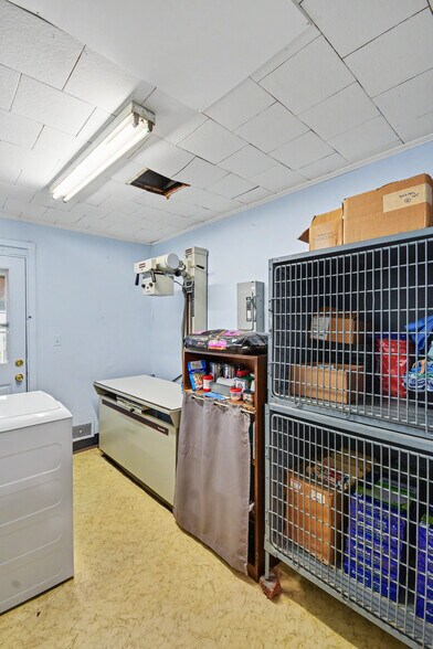 More Photos Of 317 Highway 35 N, Neptune City Veterinarian Kennel For Sale
