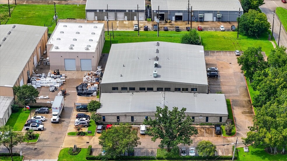 More Photos Of 10302 Mula Rd, Stafford Warehouse For Sale