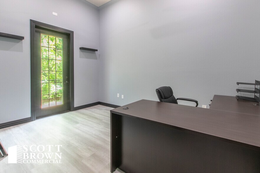 More Photos Of 7000 Parkwood Blvd, Frisco Medical For Sale