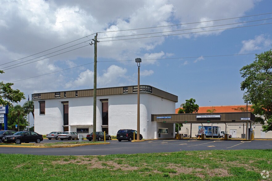 More Photos Of 7970 NW 36th St, Doral Bank For Sale