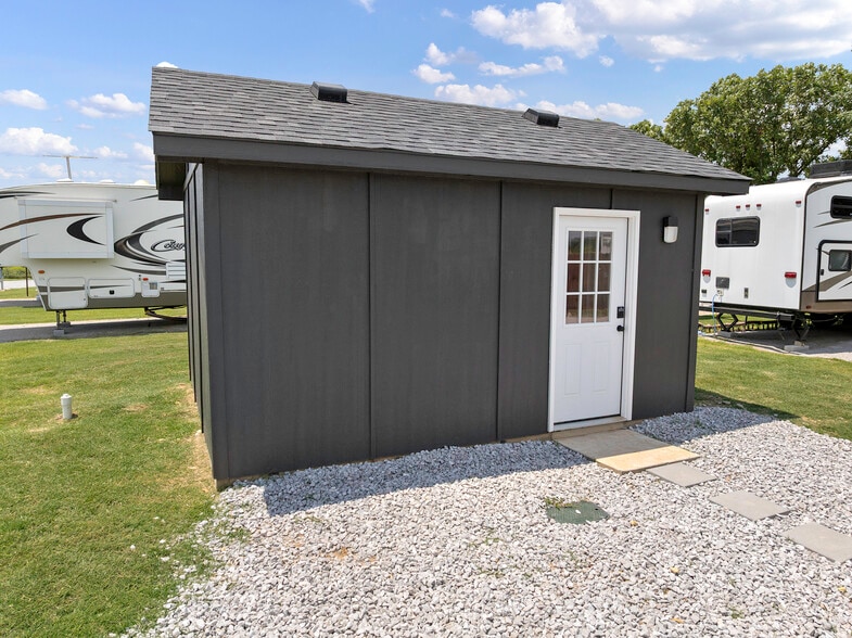 More Photos Of 11889 Indian Trails Rd, Marietta Manufactured Housing Mobile Home Park For Sale