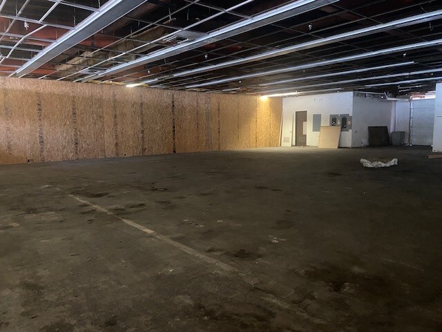More Photos Of 1500 Crafton Ave, Mentone Warehouse For Sale