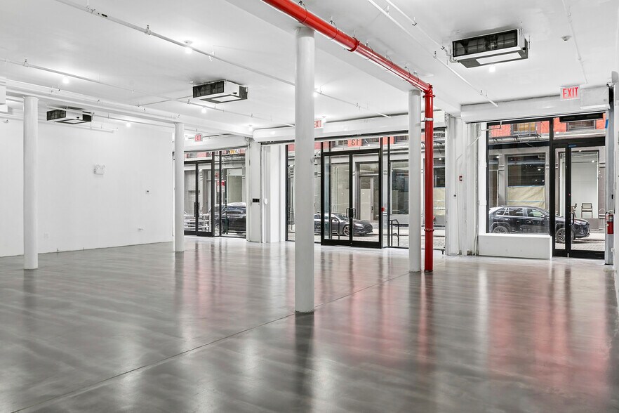 More Photos Of 13-17 Crosby St, New York Office For Lease