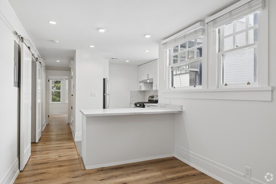More Photos Of 2115-2129 Hyde St, San Francisco Apartments For Sale