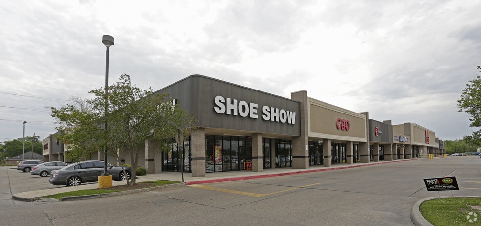 More Photos Of 200 N Airline Hwy, Gonzales Unknown For Lease