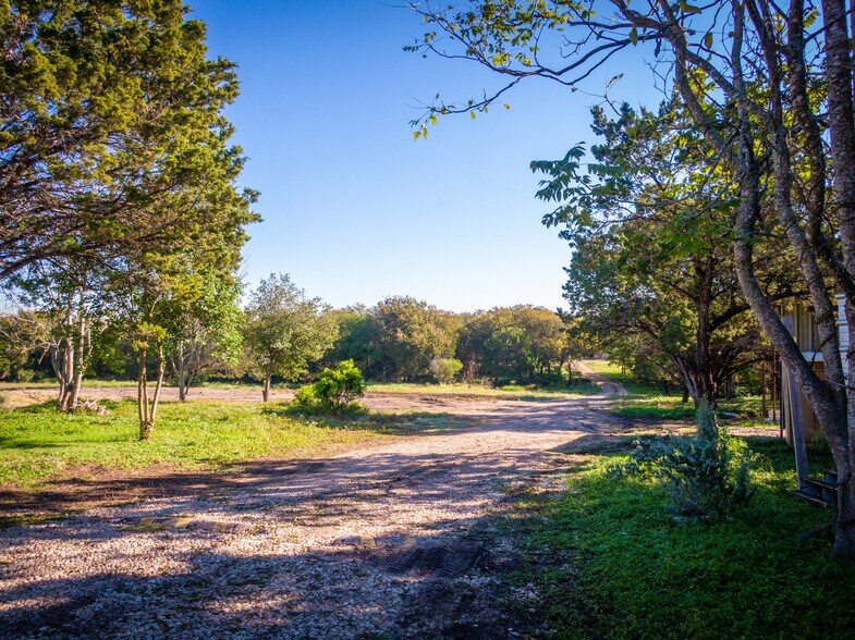 More Photos Of 18711 Interstate 35 N, Schertz Land For Sale