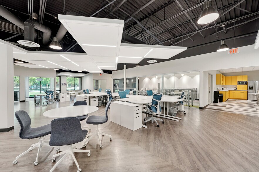 More Photos Of 3210 Fairhill Dr, Raleigh Office For Sale