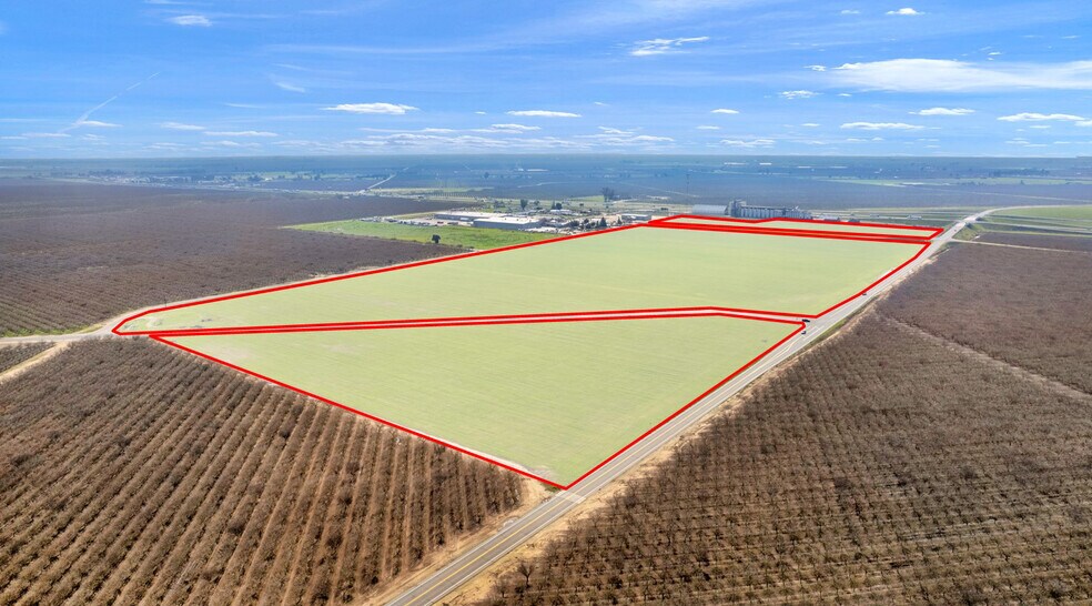 More Photos Of 20200 Fairmead blvd, Madera Land For Sale