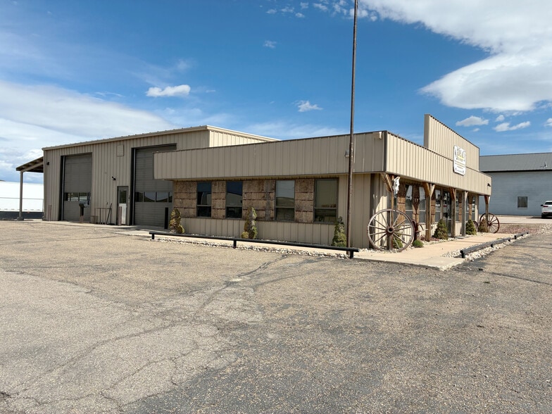 More Photos Of 86 Allegiance Cir, Evanston Warehouse For Sale