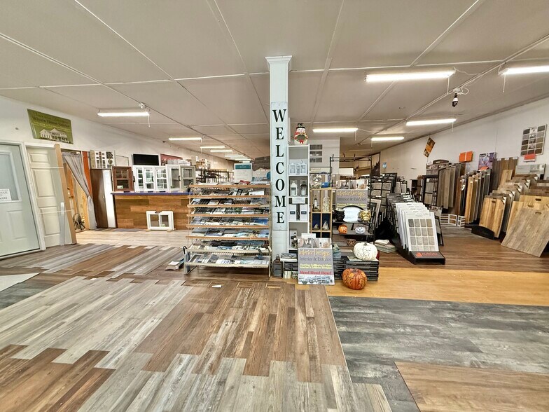 More Photos Of 1338 12th St, Tell City General Retail For Sale