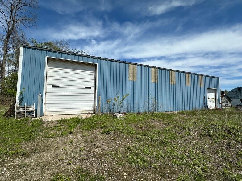 Primary Photo Of 157 Willow Rd, Dunkirk Auto Salvage Facility For Sale