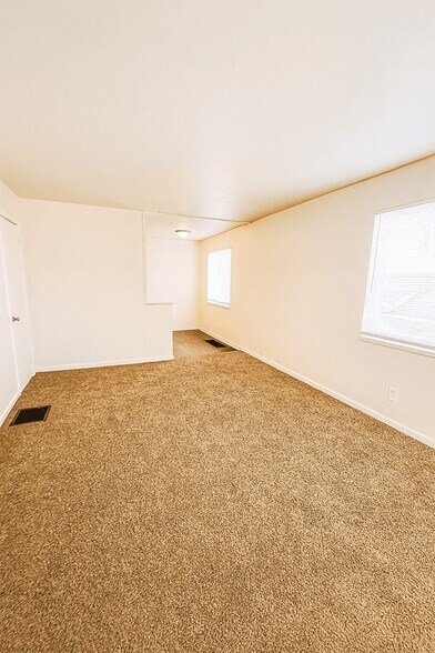 More Photos Of 3841 Carroll Ave, Dayton Apartments For Sale