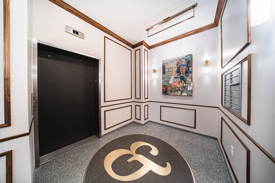 More Photos Of 119 State St, Detroit Office For Sale