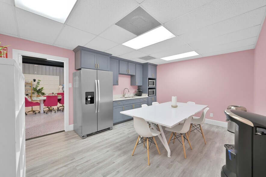 More Photos Of 20610 Fm 1488 Rd, Magnolia Warehouse For Lease