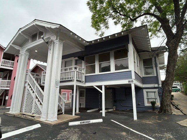 More Photos Of 1615 W 6th St, Austin Office Residential For Lease