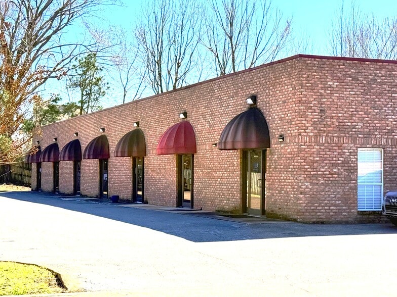 More Photos Of 5674 Cleaves Dr, Arlington Office For Lease