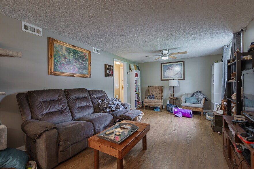 More Photos Of 4299 Sweden Dr, Hermitage Multifamily For Sale