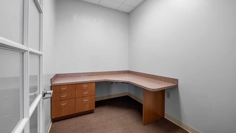 More Photos Of 16215 Sr-50 Hwy, Clermont Storefront For Lease
