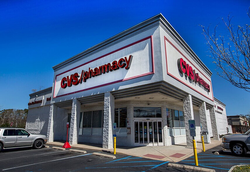 More Photos Of 706 Us Highway 9, Lanoka Harbor Unknown For Lease