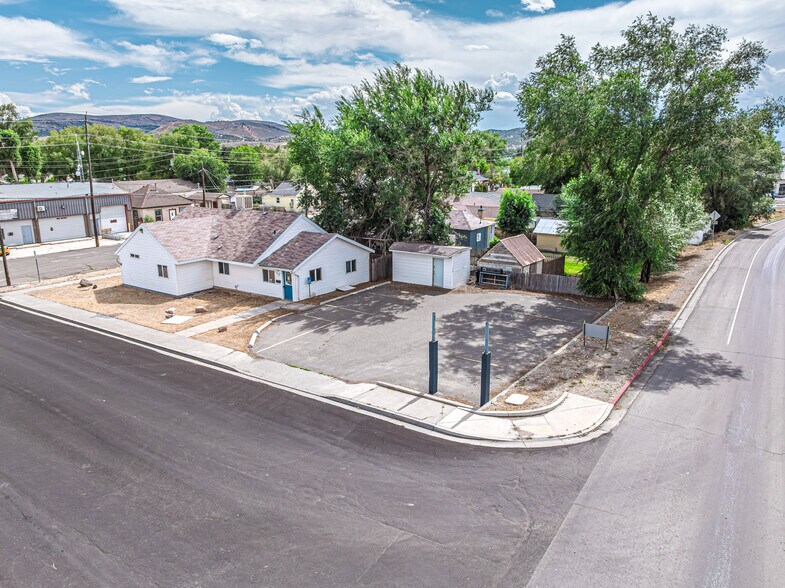 More Photos Of 123 2nd St, Elko Office For Sale