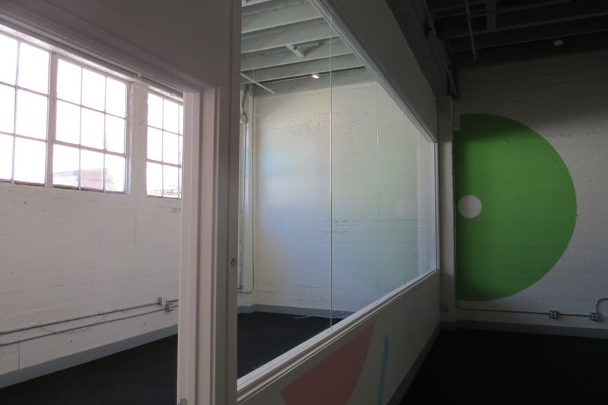 More Photos Of 844-846 Folsom St, San Francisco Flex For Lease
