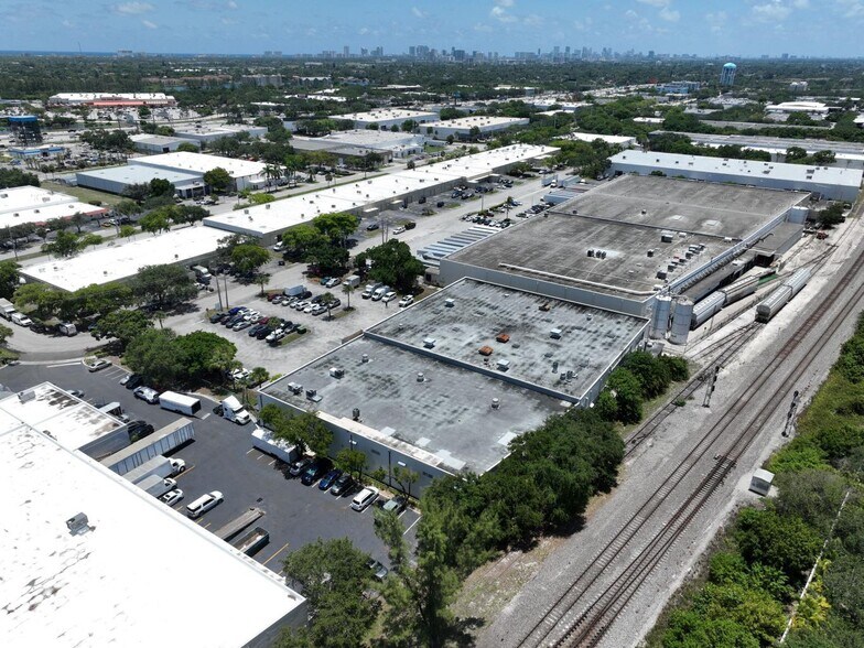 More Photos Of 4200 N 29th Ave, Hollywood Unknown For Lease