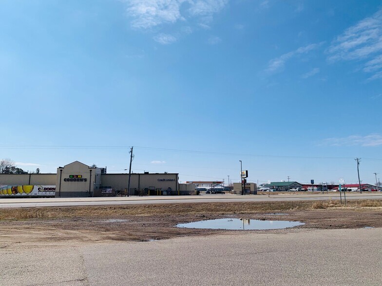 More Photos Of 123-139 Highway 23 W, Foley General Retail For Lease