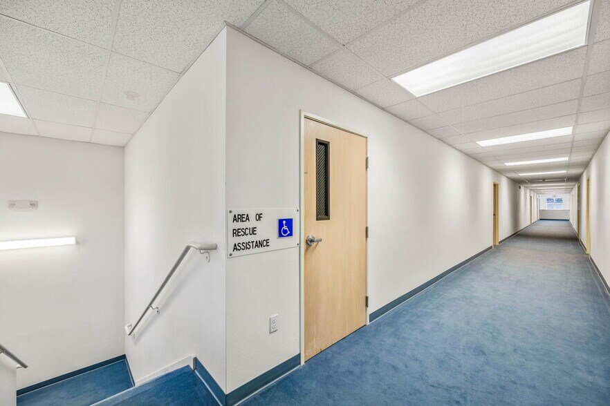 More Photos Of 705 9th St, Florence Medical For Lease