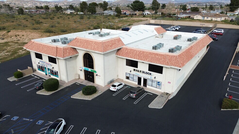 More Photos Of 14075 Hesperia Rd, Victorville Medical For Sale