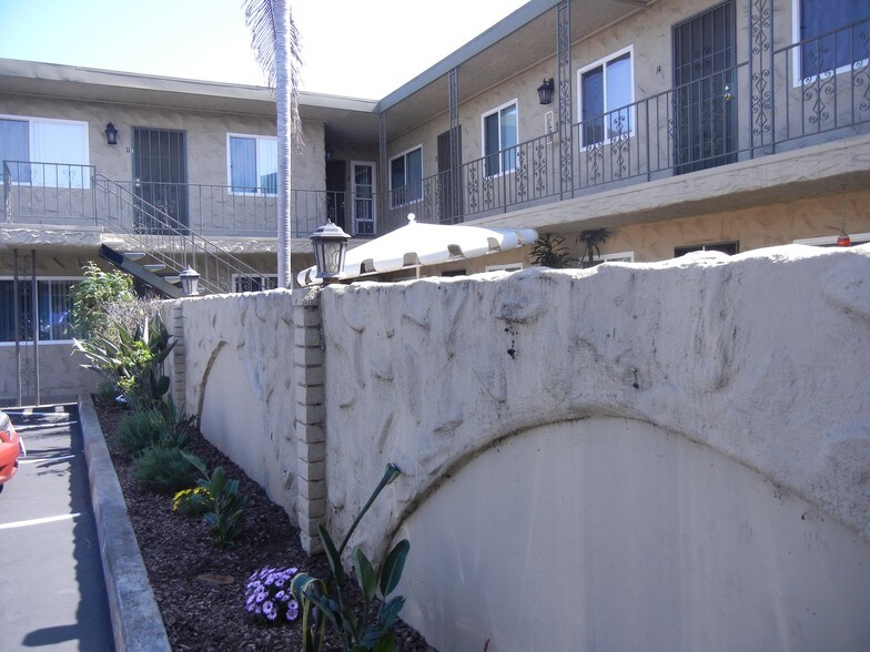 More Photos Of 510 Davidson St, Chula Vista Apartments For Sale