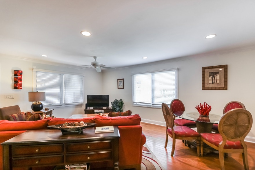 More Photos Of 13 Silver Ave, Tybee Island Apartments For Sale