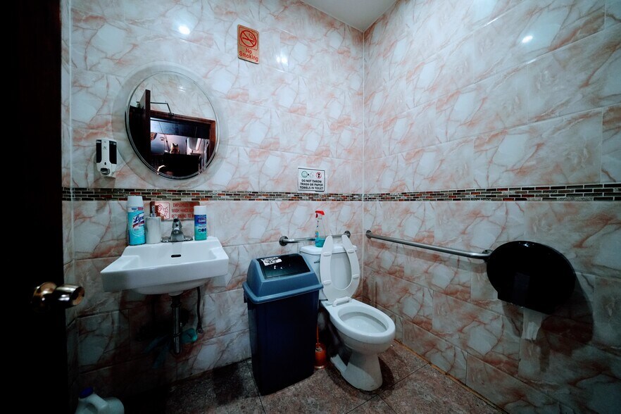 More Photos Of 233 Utica Ave, Brooklyn Storefront Retail Residential For Sale