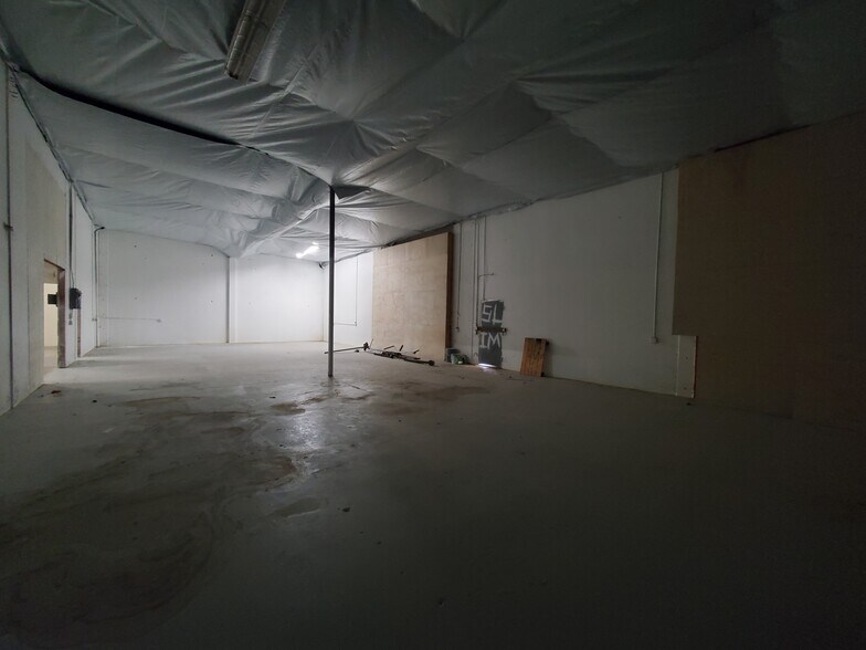 More Photos Of 103 B St, Marysville Warehouse For Lease