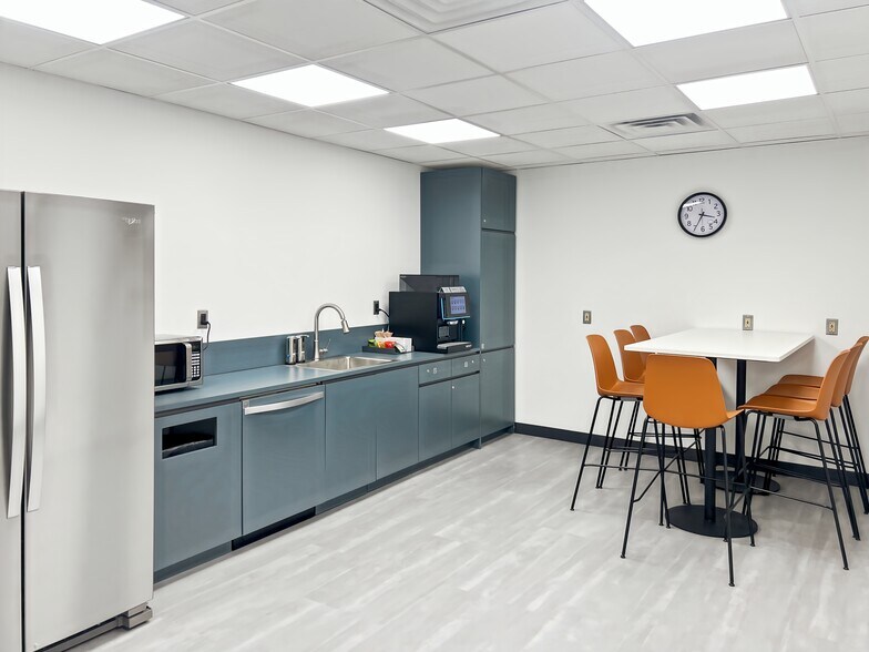 More Photos Of 3000 Hadley Rd, South Plainfield Coworking Space