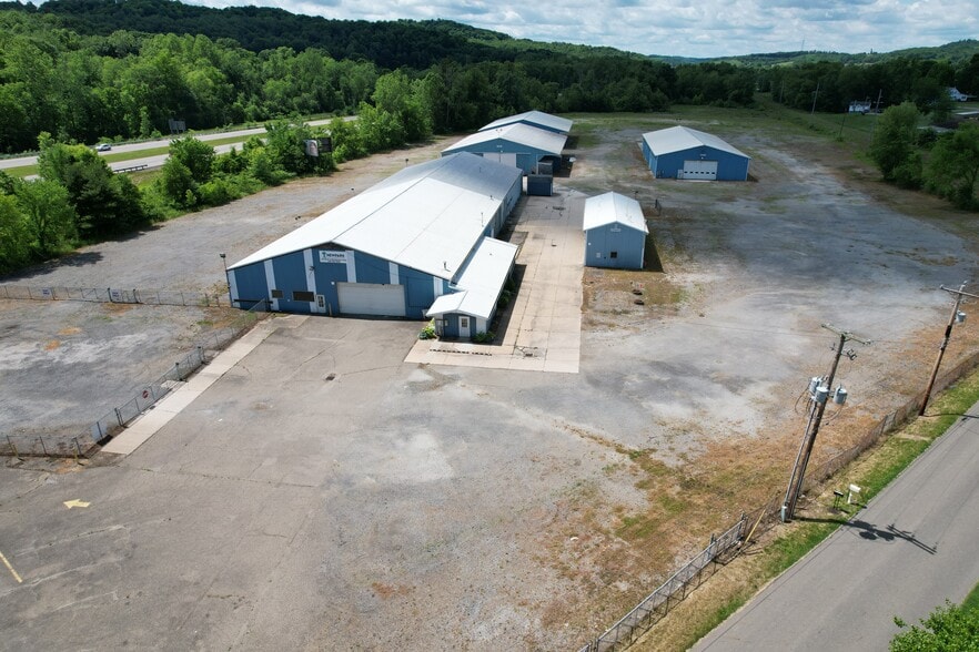 More Photos Of 1490 Truss Rd SW, New Philadelphia Warehouse For Sale
