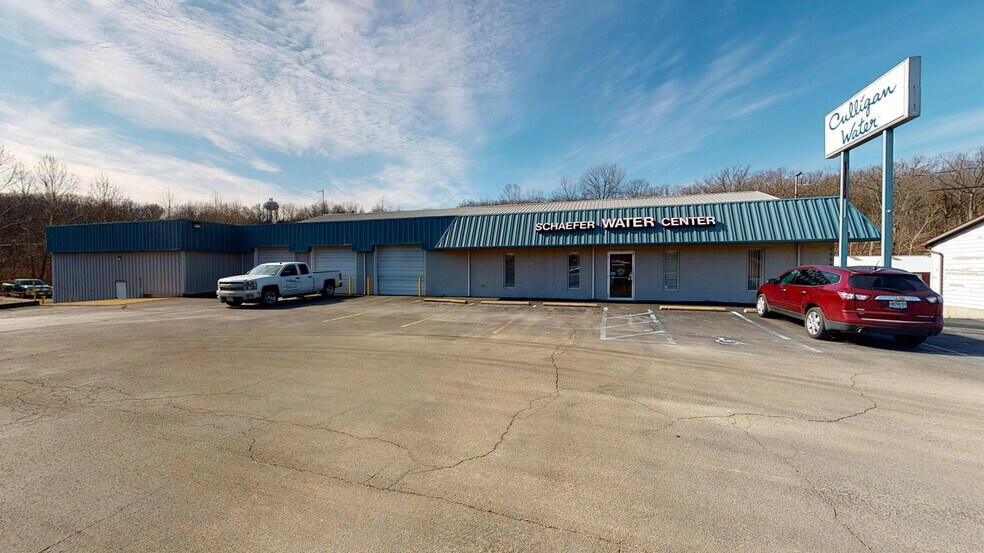 Primary Photo Of 1555 Commercial Blvd, Herculaneum Distribution For Lease