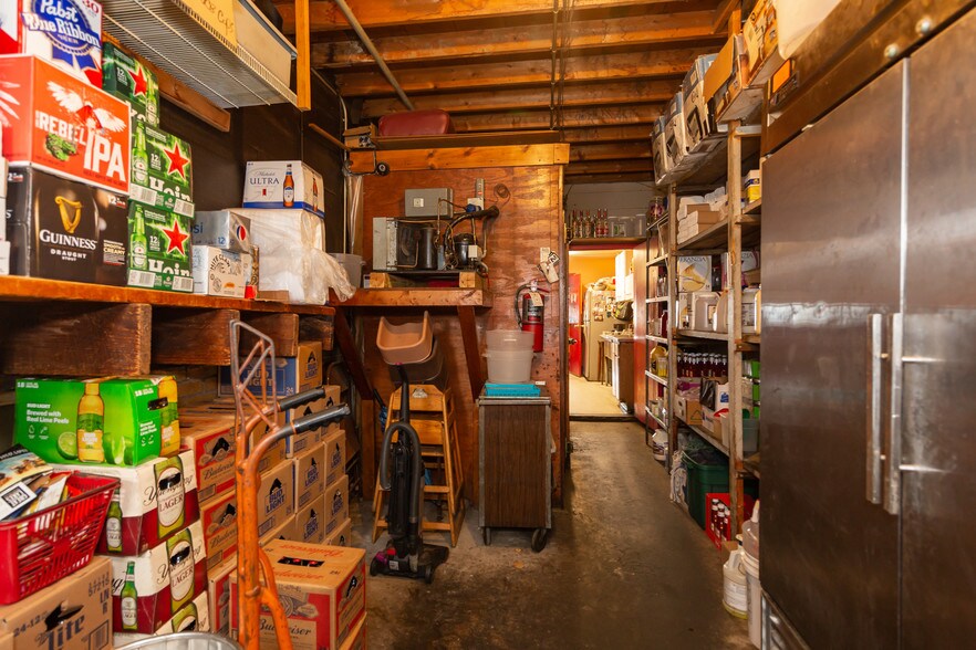 More Photos Of 6001 State Rd, Parma Restaurant For Sale