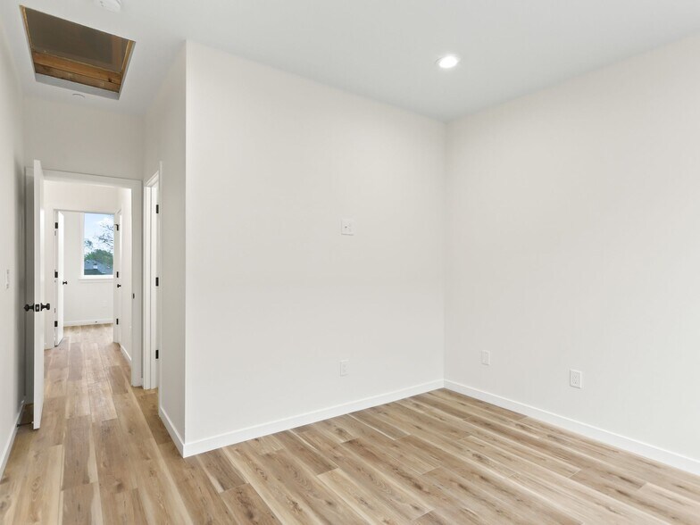 More Photos Of 4383 N Vancouver Ave, Portland Apartments For Sale