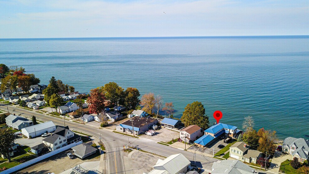 More Photos Of 5225 Old Lake Rd, Geneva Hotel For Sale